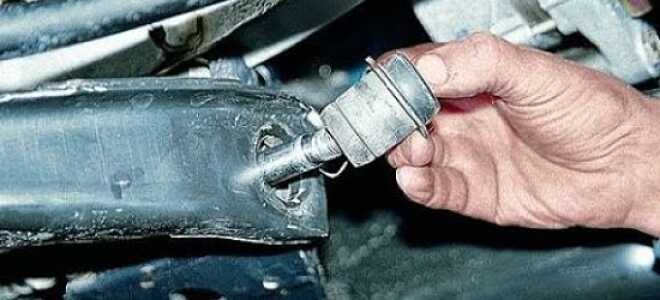 Замена сайлентблоков нижних рычагов ВАЗ