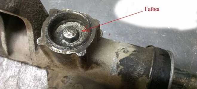 Как подтянуть рулевую рейку Рено Логан