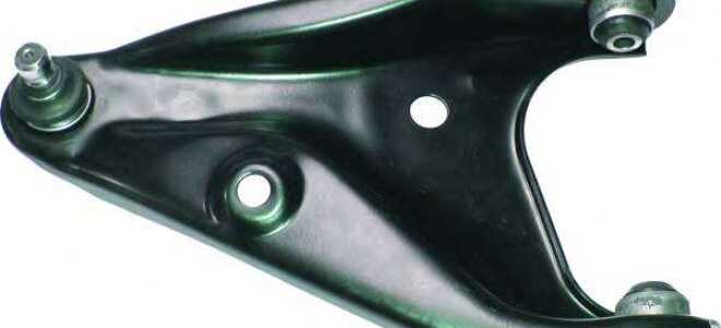 Замена рычага передней подвески Рено Логан