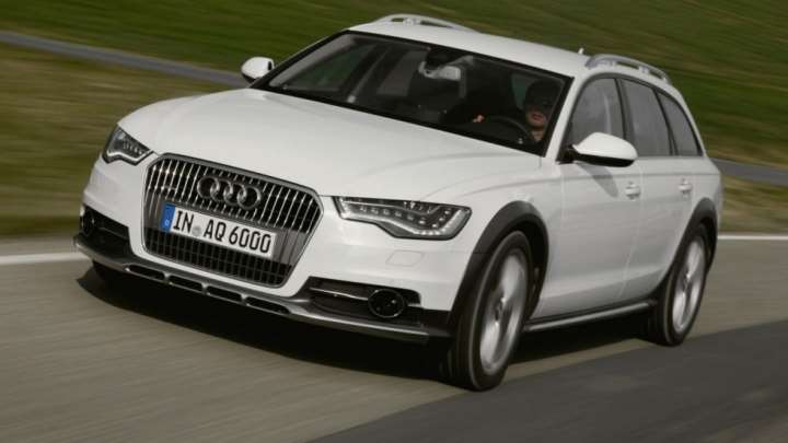 На фото: Audi A6 Allroad 3.0 TDI quattro '2012–14