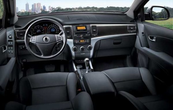 Интерьер SsangYong Actyon