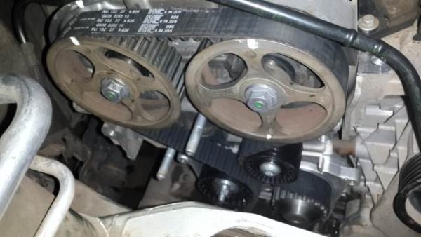 Работа с газораспределительным механизмом Renaul Duster