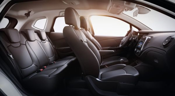 Салон Captur